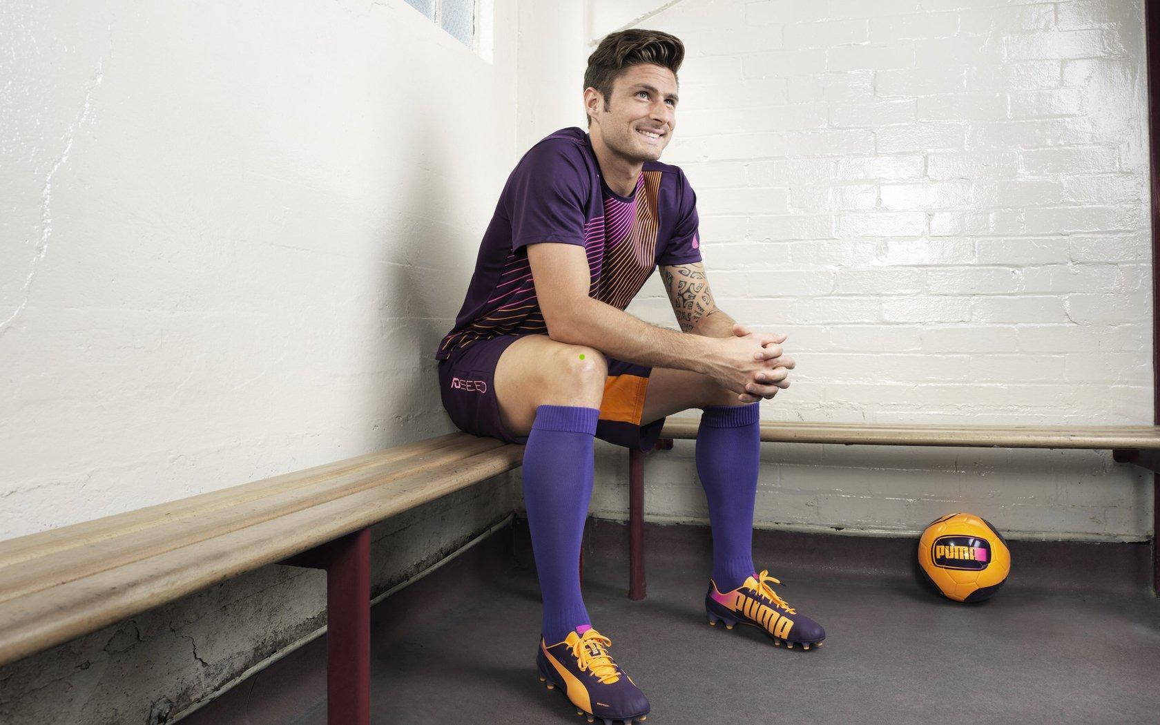 德转最新国家队身价榜揭晓,英格兰强势领跑,法国西班牙紧追,阿根廷位列第九